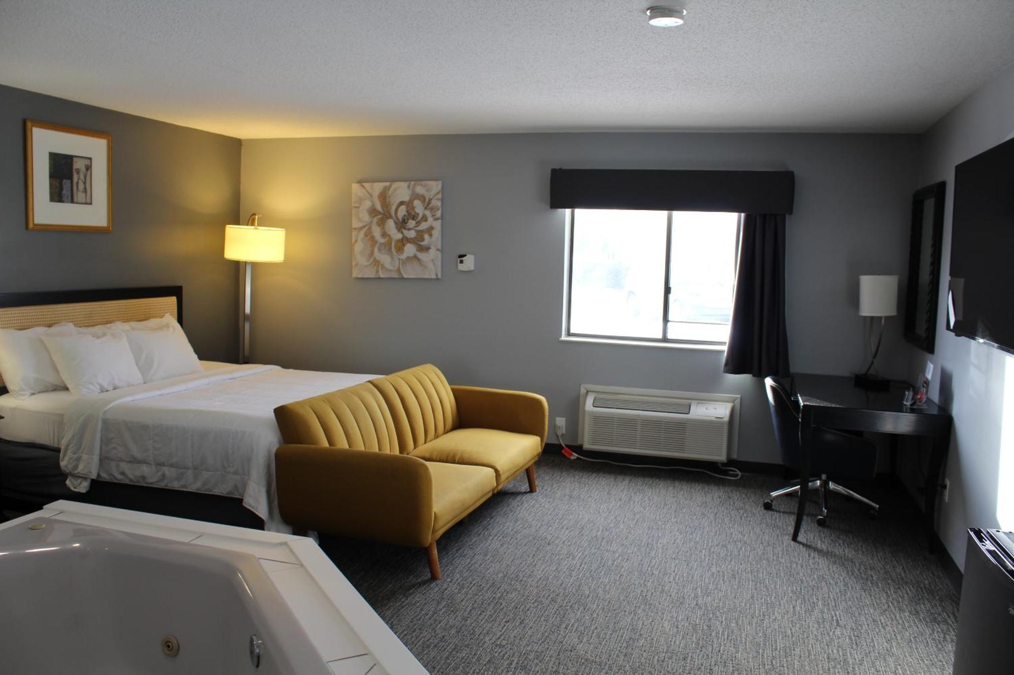 Hotel American And