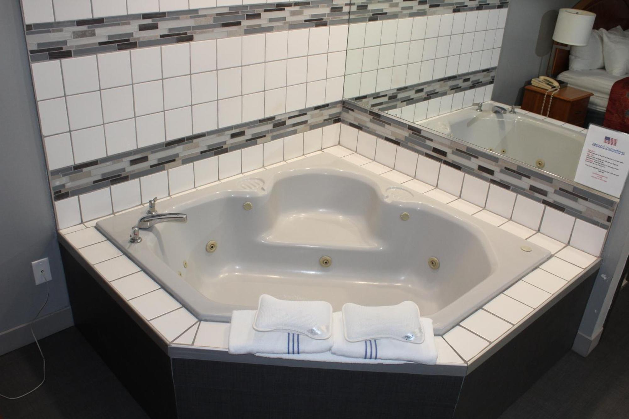 Hotel American And